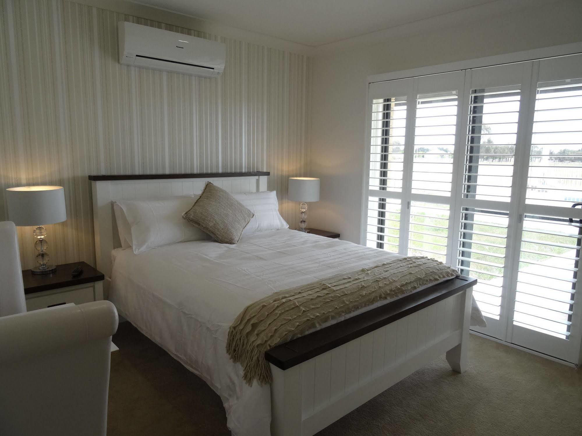 The Oxley Estate 5*