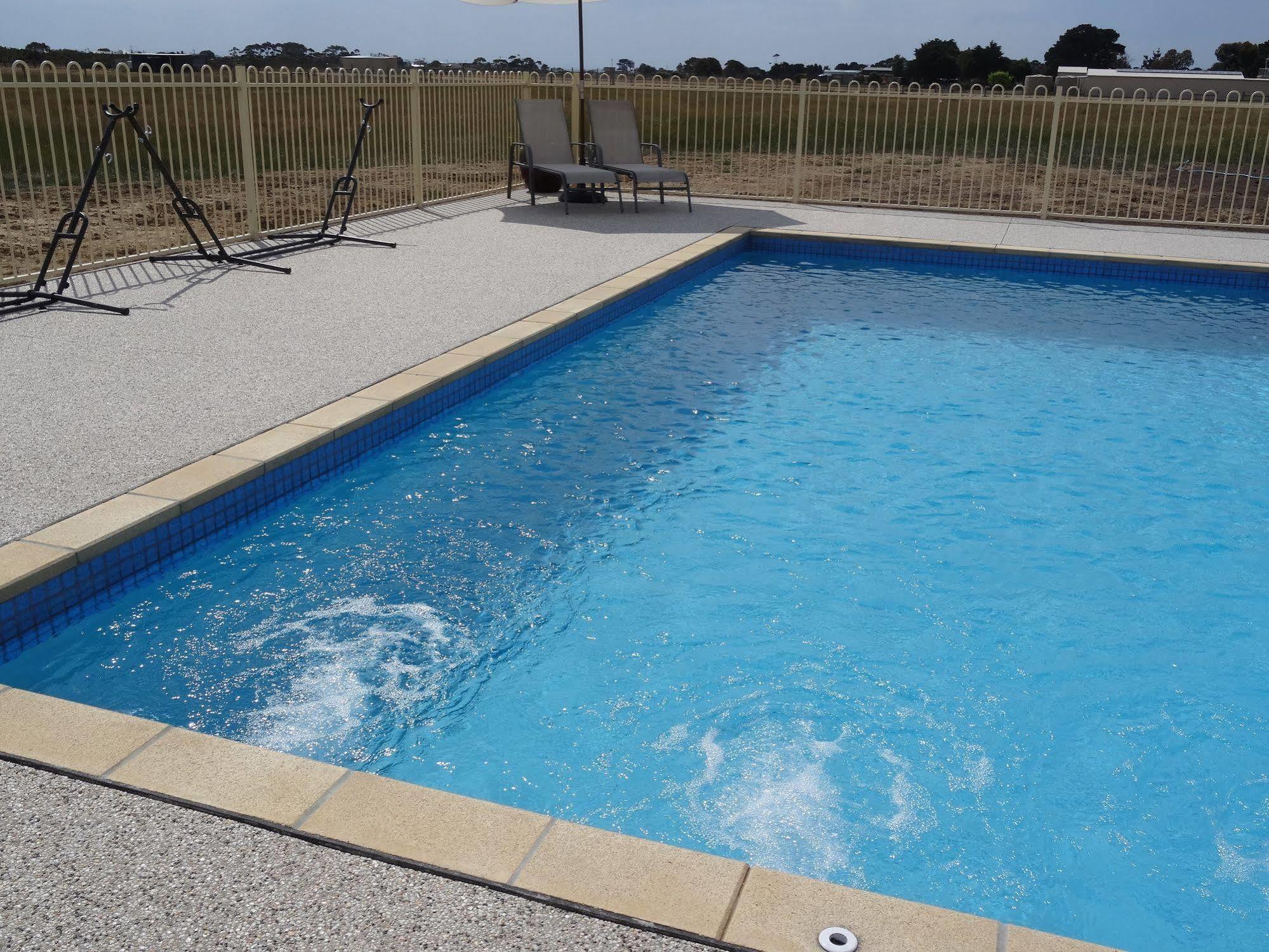 The Oxley Estate 5* Portarlington