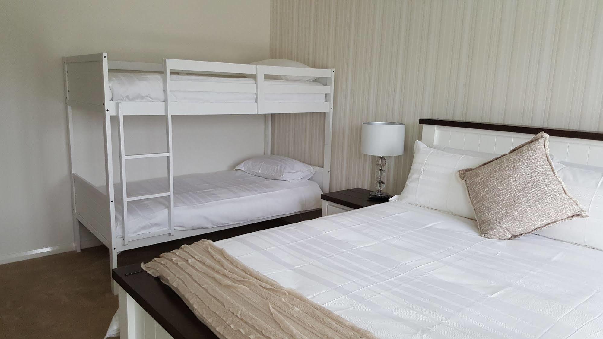Bed & Breakfast The Oxley Estate 5*